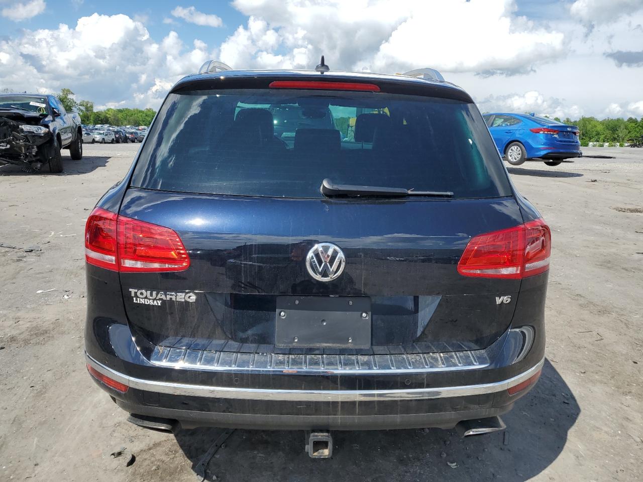 2017 Volkswagen Touareg Wolfsburg VIN: WVGRF7BP1HD005782 Lot: 55839795