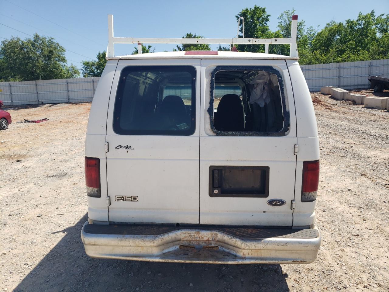 2002 Ford Econoline E150 Van VIN: 1FTRE14272HA73588 Lot: 56753015