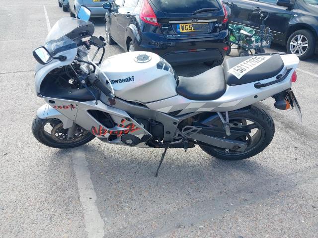 1997 KAWASAKI ZX 600-F3  for sale at Copart SANDWICH