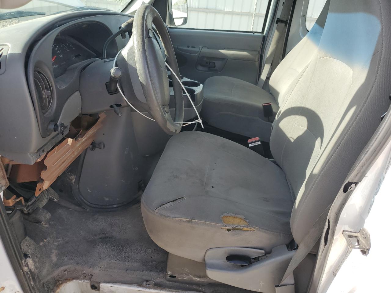 2006 Ford Econoline E250 Van VIN: 1FTNE24W06DA69709 Lot: 56429505