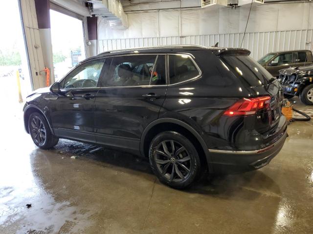  VOLKSWAGEN TIGUAN 2022 Черный