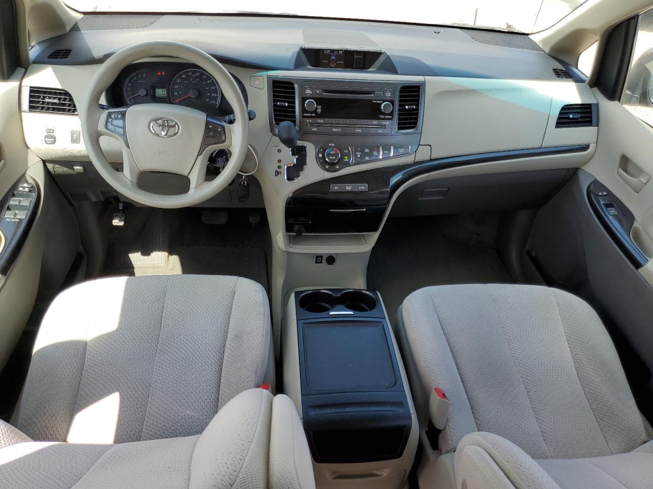 2013 Toyota Sienna Le VIN: 5TDKK3DC7DS345750 Lot: 56458125