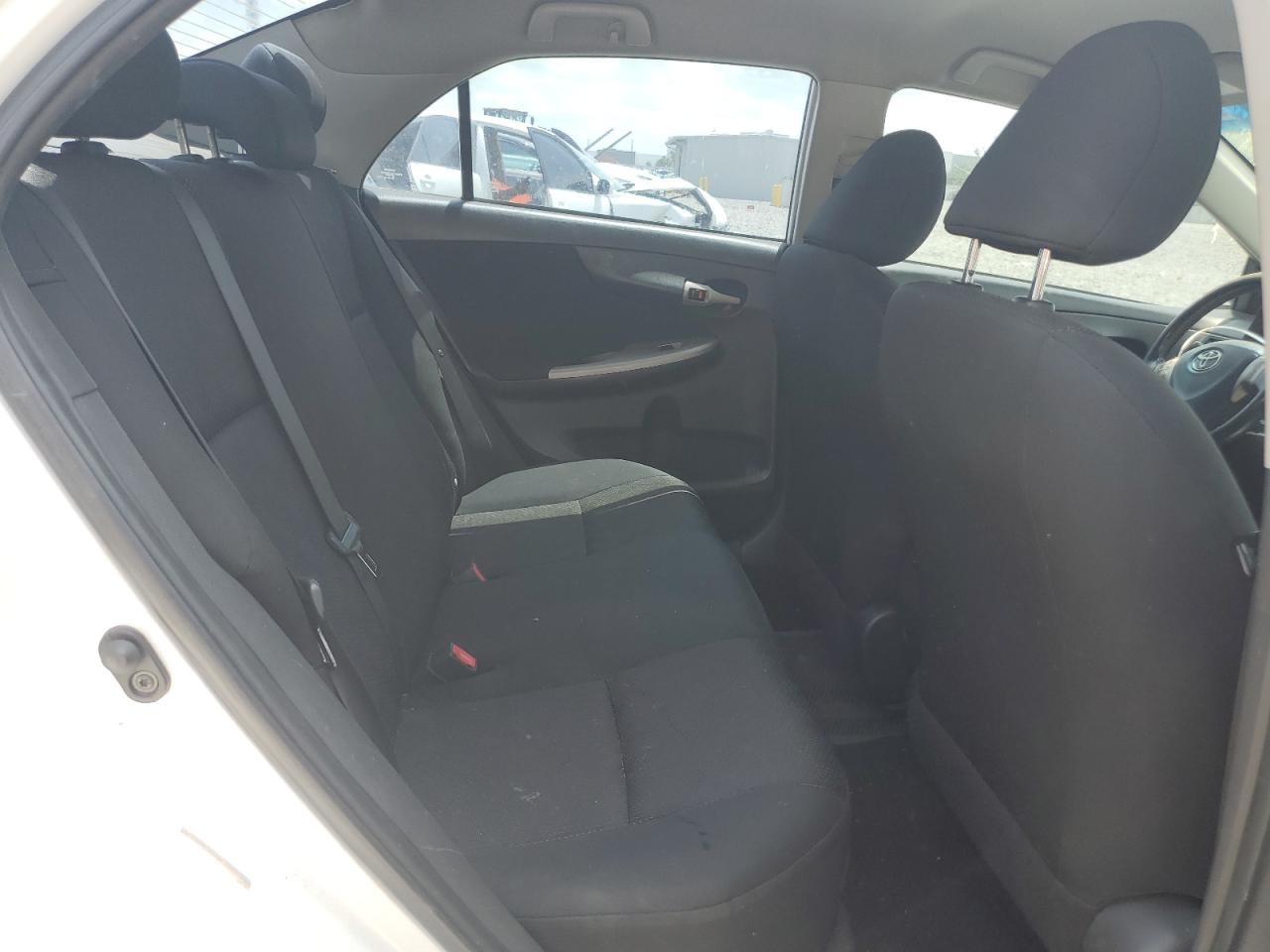 2010 Toyota Corolla Base VIN: 1NXBU4EE6AZ255525 Lot: 55638955