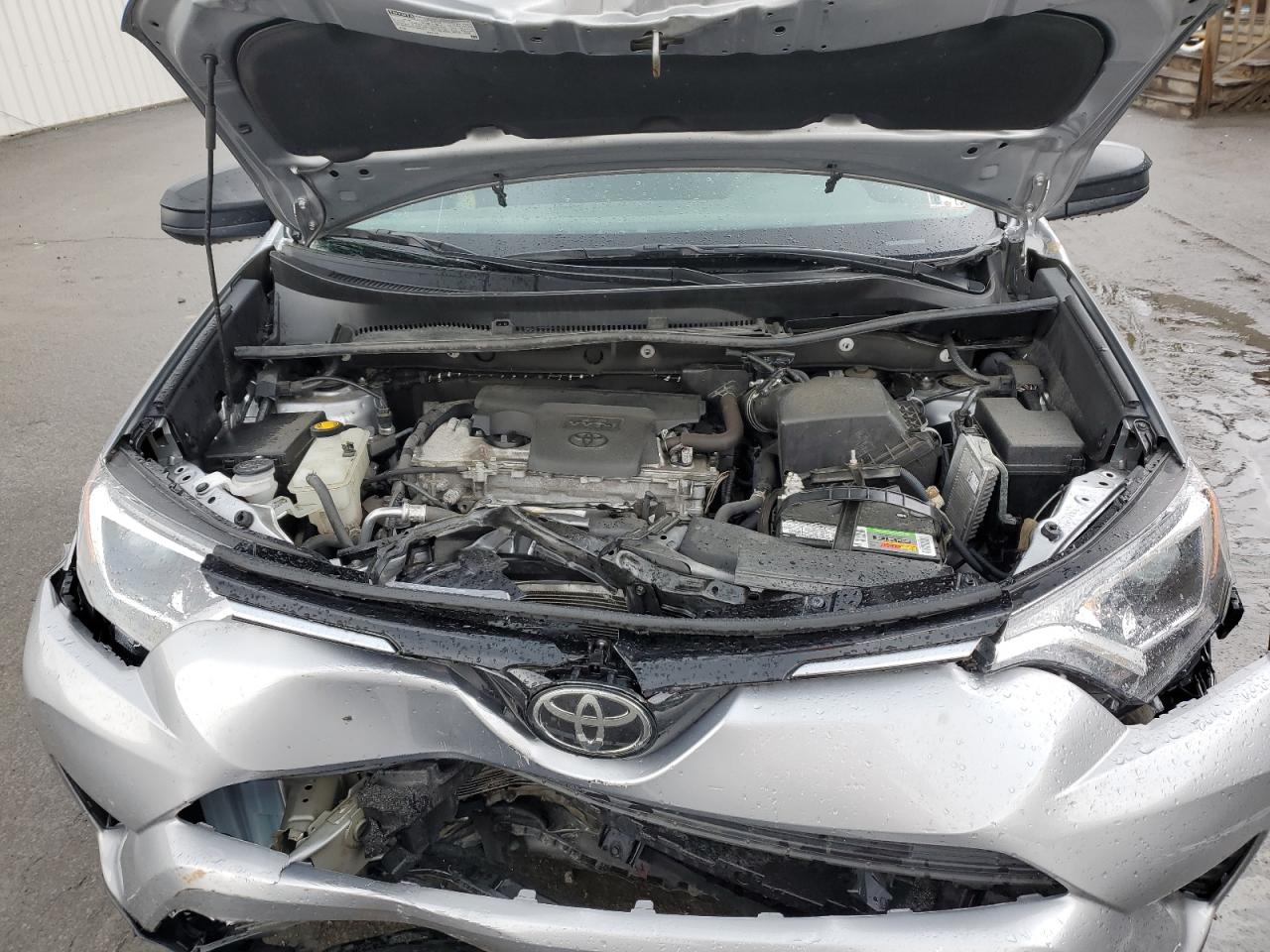 2017 Toyota Rav4 Le VIN: 2T3BFREV7HW587448 Lot: 56828155