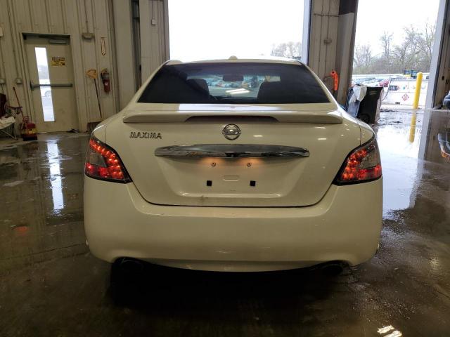 Sedans NISSAN MAXIMA 2012 White