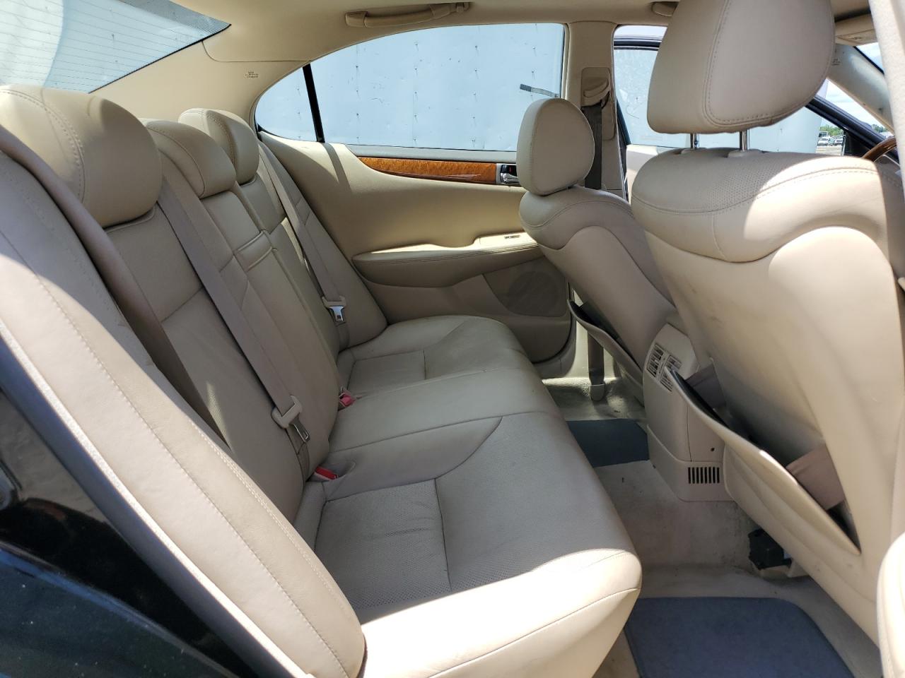 2005 Lexus Es 330 VIN: JTHBA30G855115796 Lot: 56003165