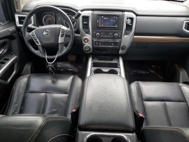 Пикапы NISSAN TITAN 2016 Белы
