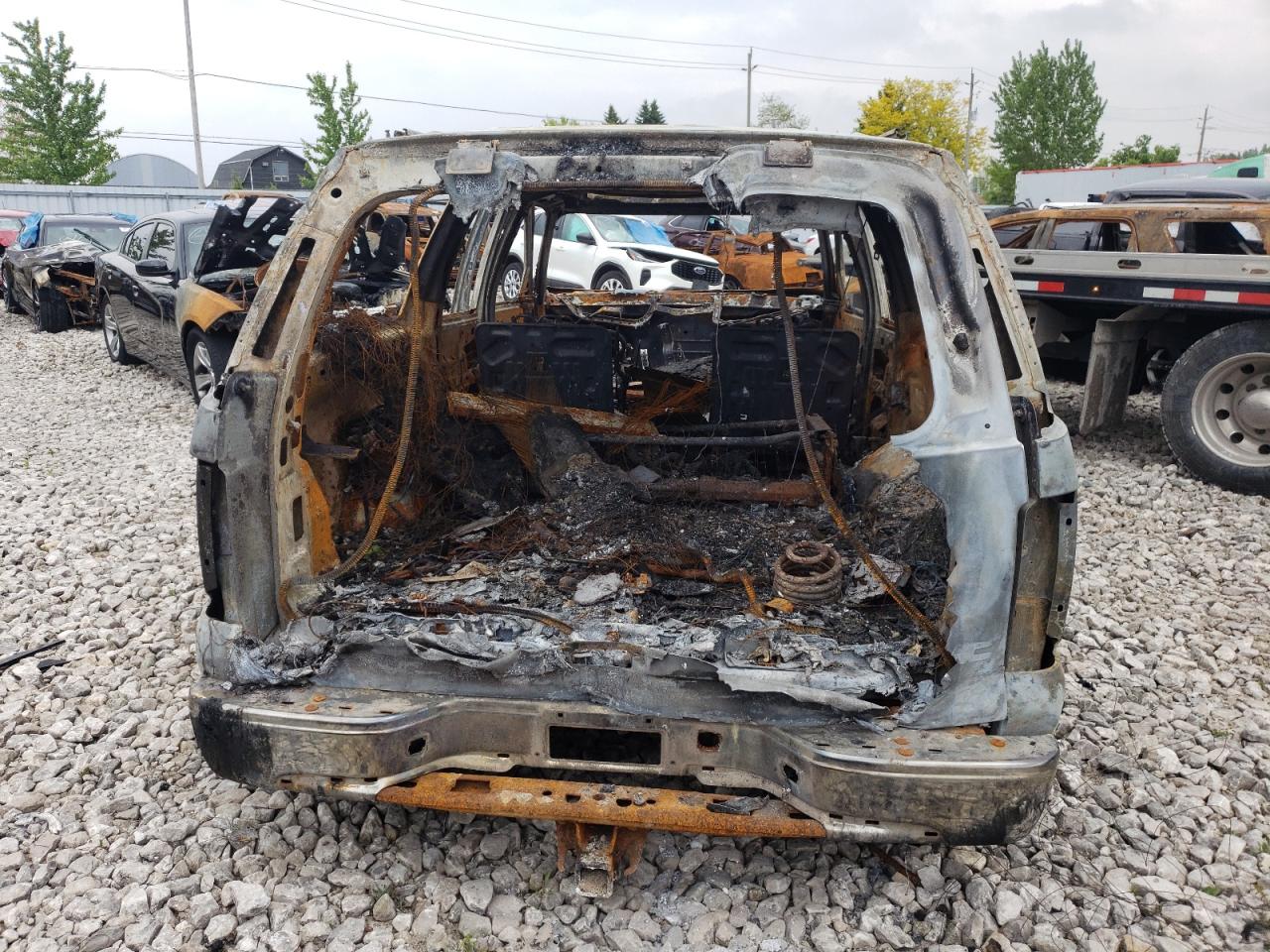 2005 GMC Yukon Xl K1500 VIN: 3GKFK16T15G292549 Lot: 58758055
