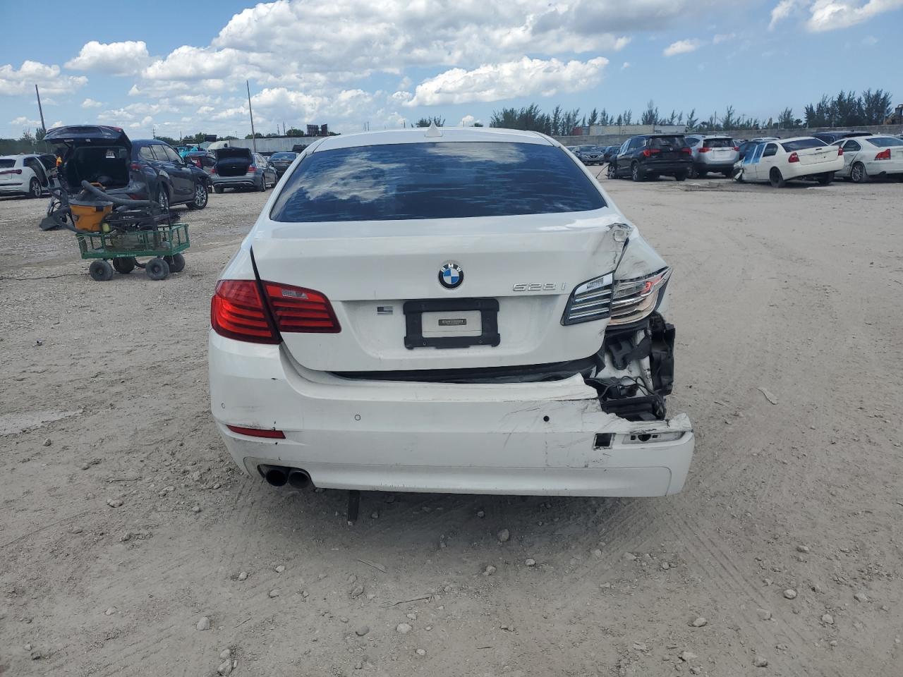 2014 BMW 528 I VIN: WBA5A5C50ED505556 Lot: 56863405