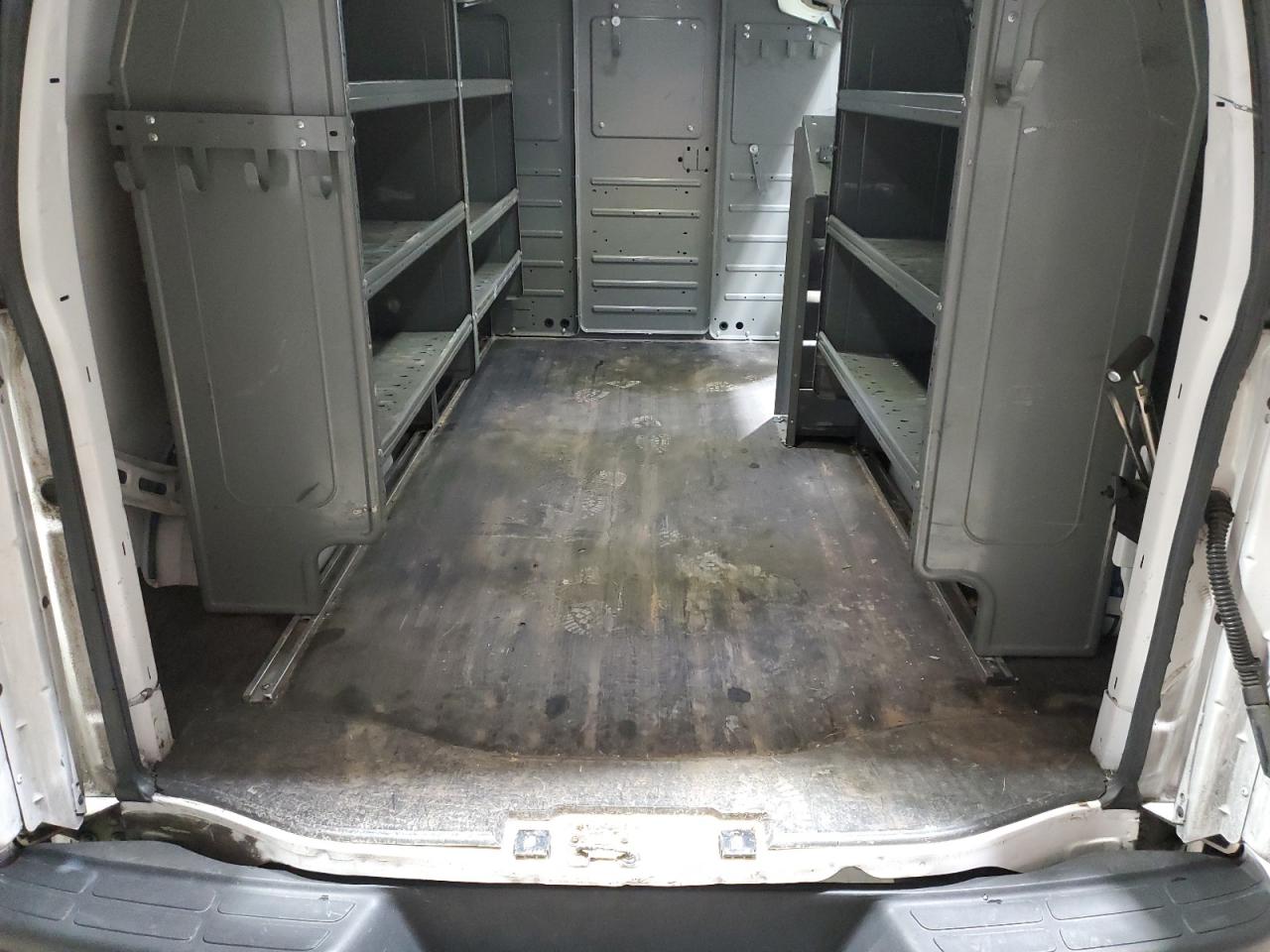 2020 Chevrolet Express G2500 VIN: 1GCWGAFP5L1178503 Lot: 57335905