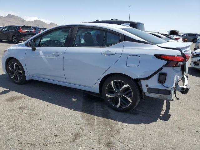  NISSAN VERSA 2024 Синій