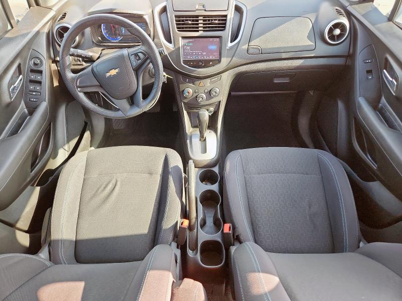  CHEVROLET TRAX 2015 White