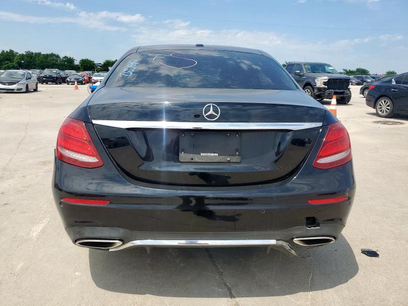 Sedans MERCEDES-BENZ E-CLASS 2017 Czarny