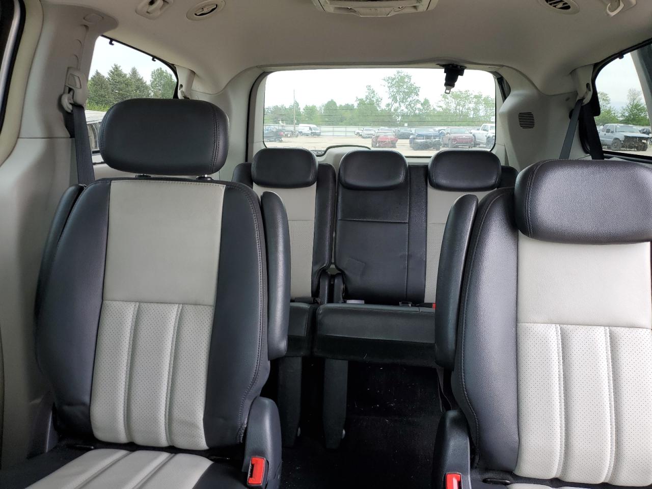 2010 Chrysler Town & Country Touring Plus VIN: 2A4RR8D19AR361291 Lot: 57585805