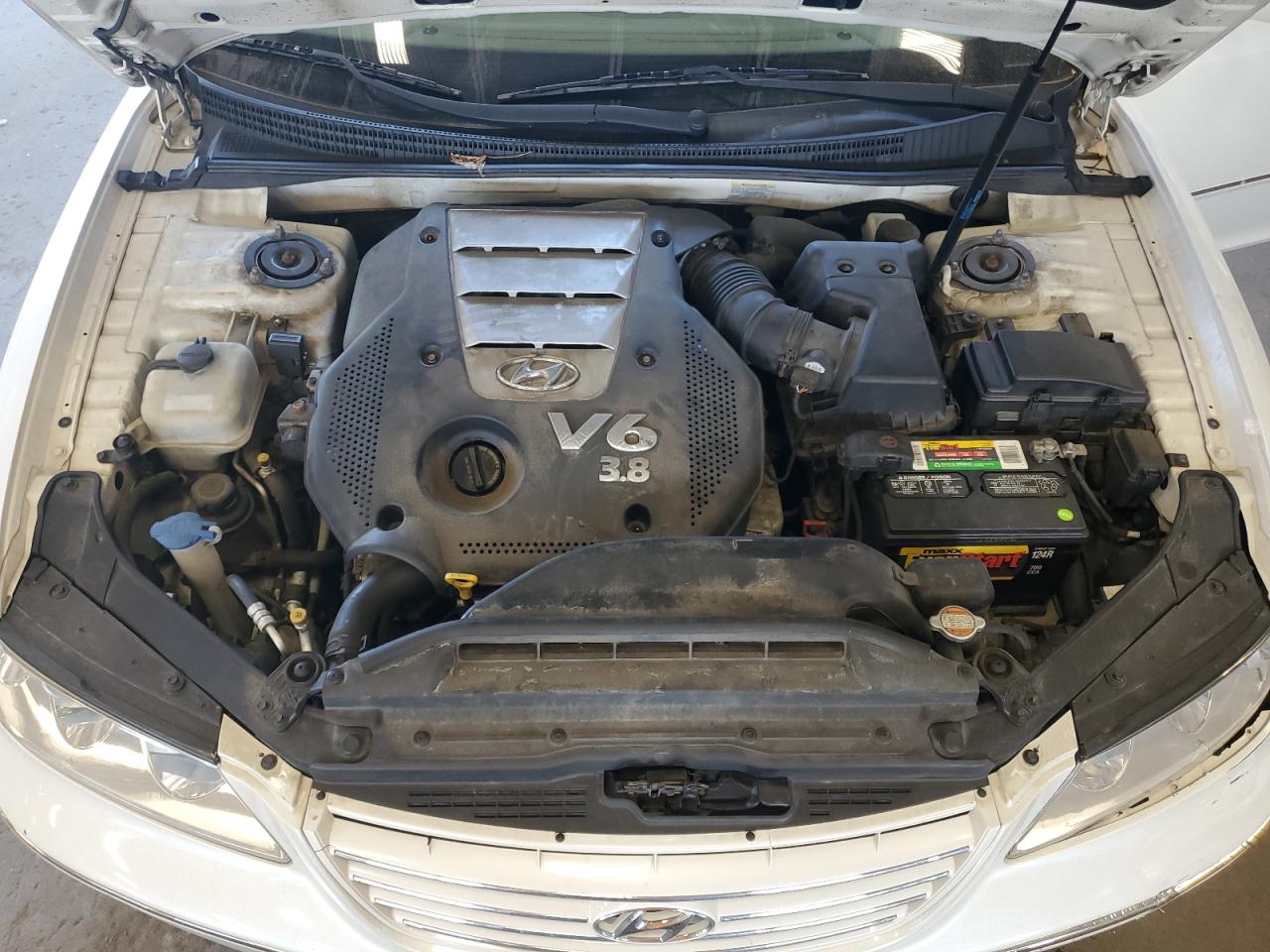 2008 Hyundai Azera Se VIN: KMHFC46F88A290705 Lot: 56882515