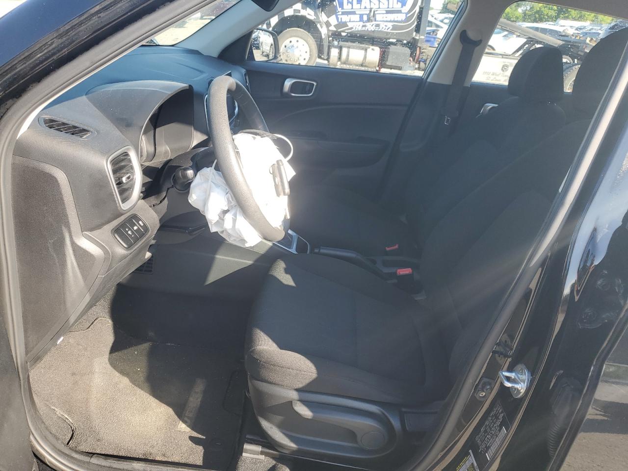 2020 Hyundai Venue Se VIN: KMHRB8A31LU026950 Lot: 59032135