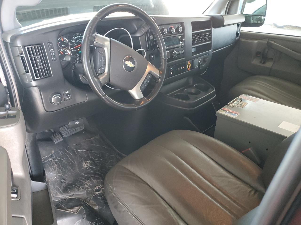 2017 Chevrolet Express G2500 VIN: 1GCWGAFF7H1163385 Lot: 57688315