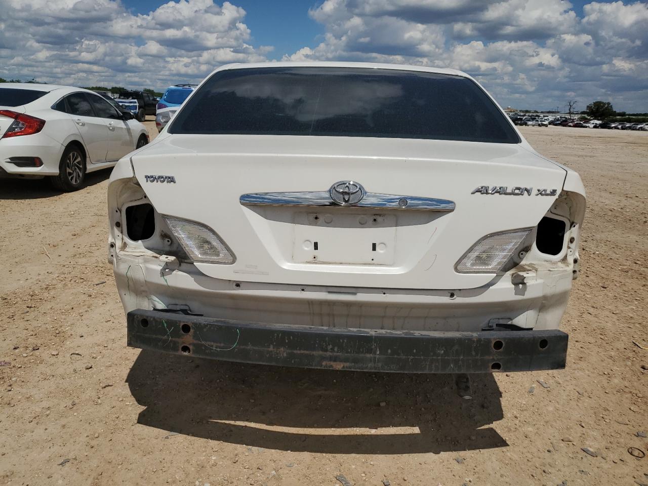 2001 Toyota Avalon Xl VIN: 4T1BF28B11U171919 Lot: 55977855