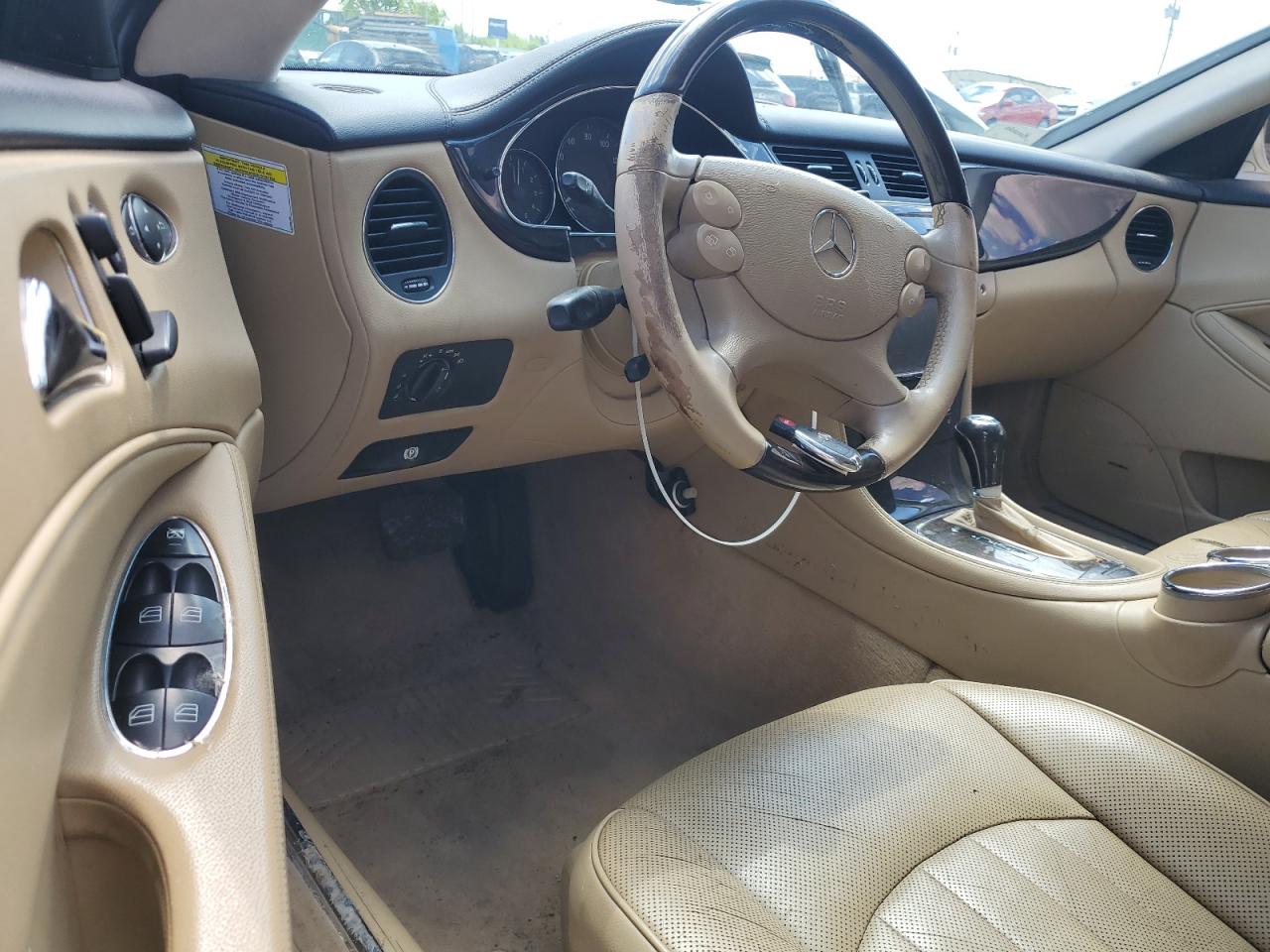 2008 Mercedes-Benz Cls 550 VIN: WDDDJ72X18A135923 Lot: 56005775