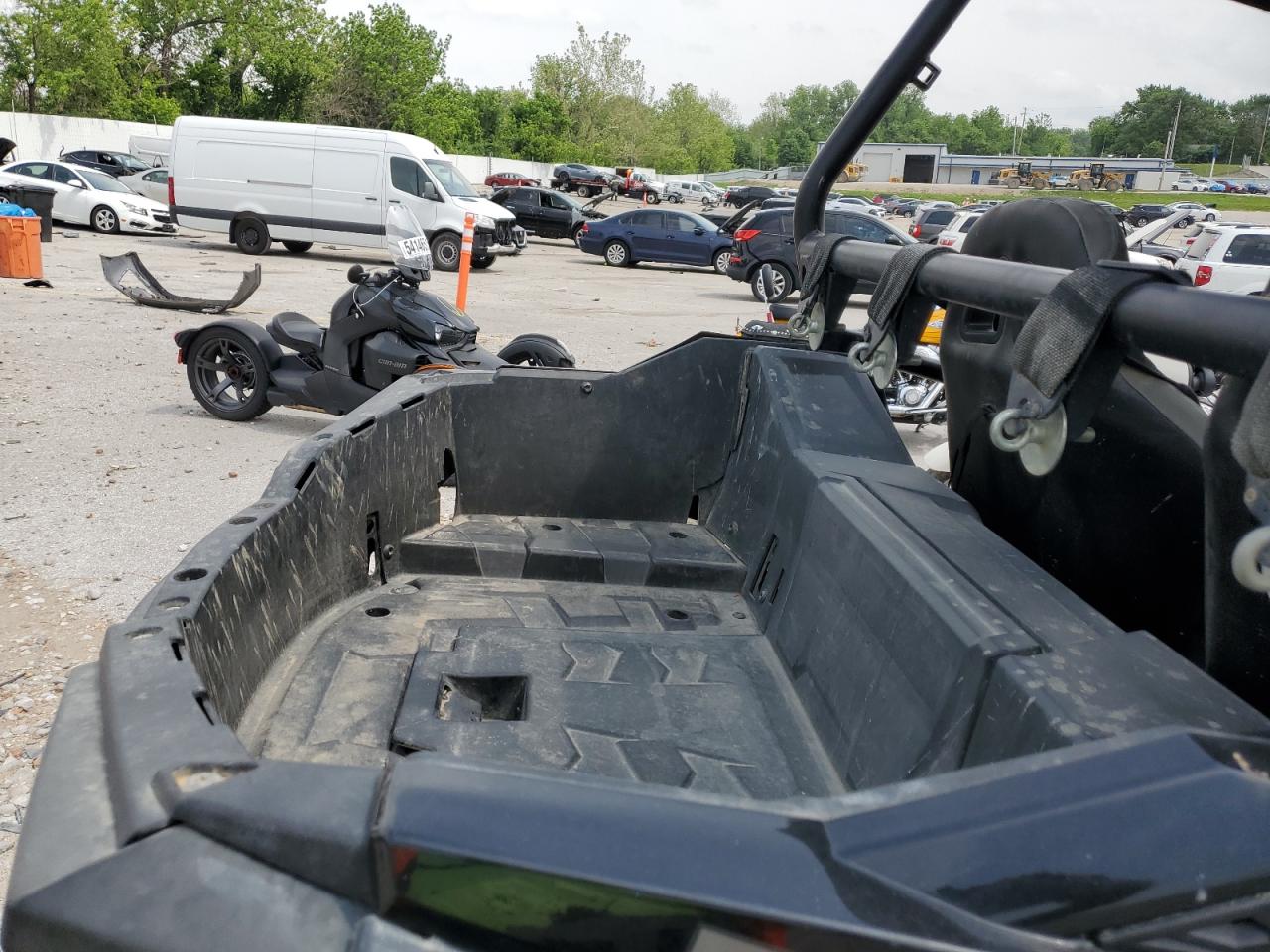 2015 Polaris Rzr S 900 Eps VIN: 4XAVBE871FB947857 Lot: 57047055