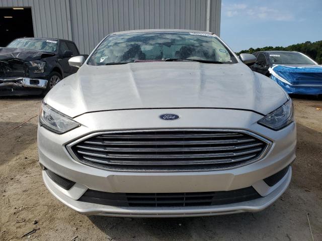  FORD FUSION 2018 Silver