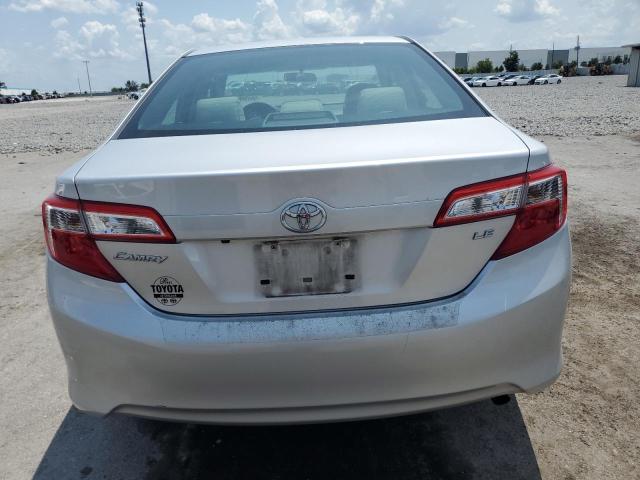  TOYOTA CAMRY 2014 Silver