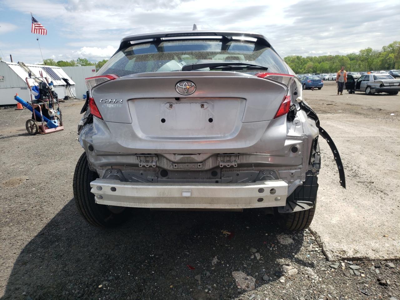2020 Toyota C-Hr Xle VIN: NMTKHMBX0LR113742 Lot: 54201085