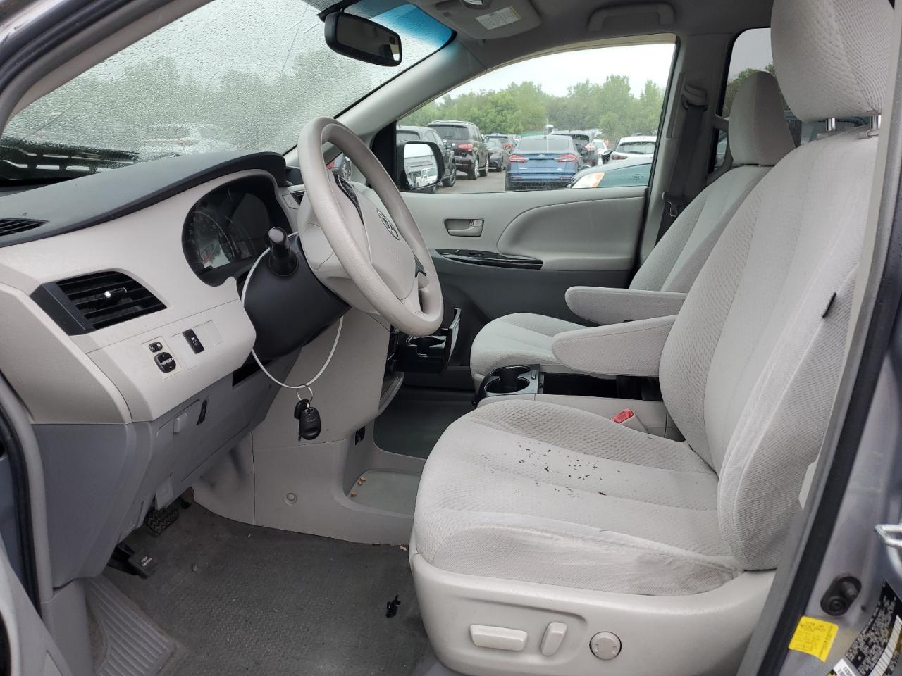 2012 Toyota Sienna Le VIN: 5TDKK3DC7CS196481 Lot: 56852995