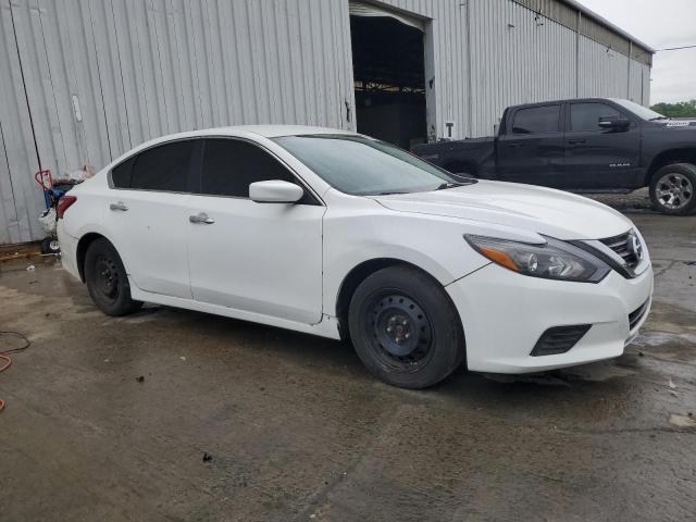  NISSAN ALTIMA 2017 White
