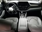 2024 Toyota Highlander Le продається в Rogersville, MO - Front End