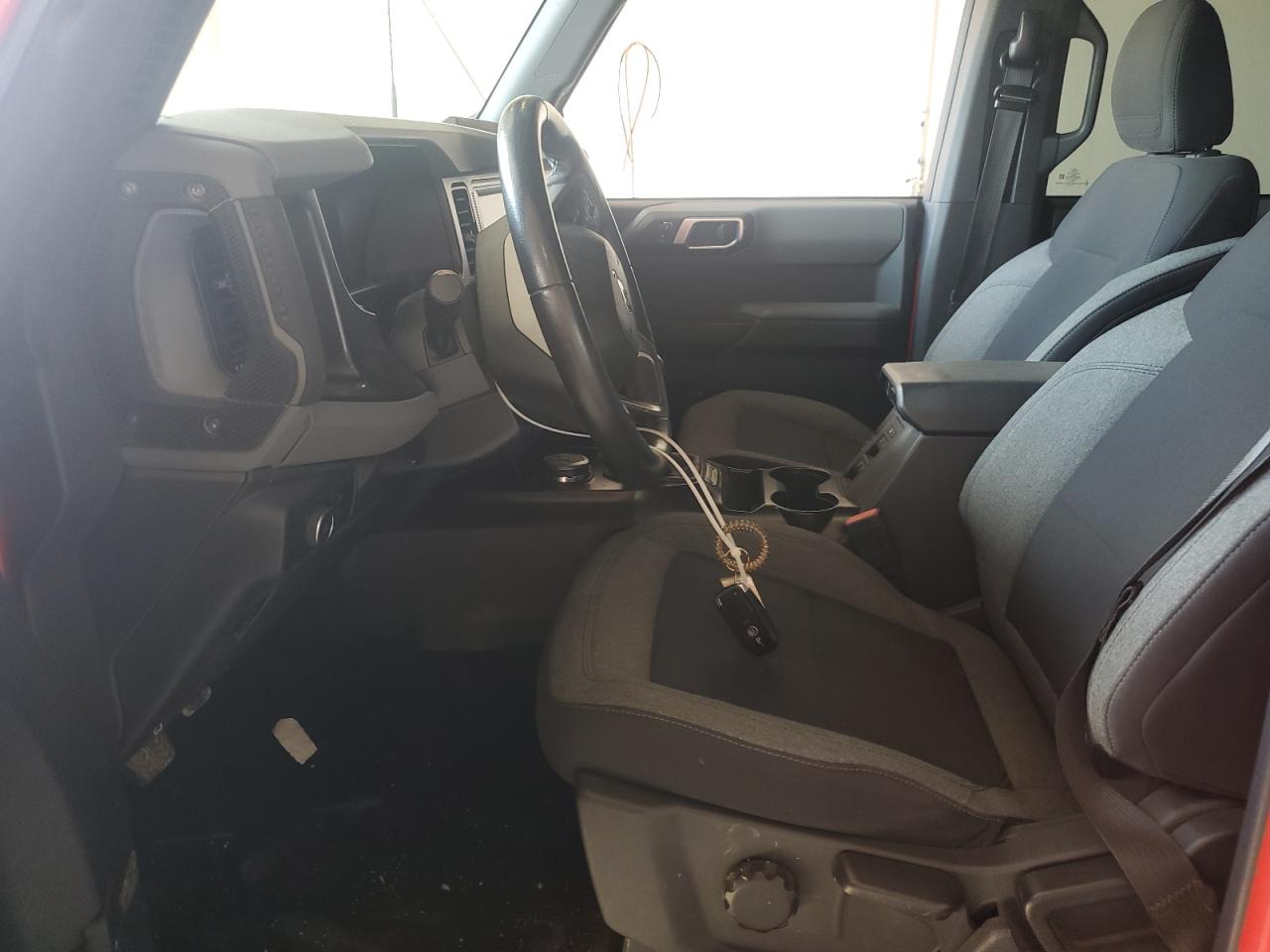 2021 Ford Bronco Base VIN: 1FMDE5BH5MLB06205 Lot: 56503275