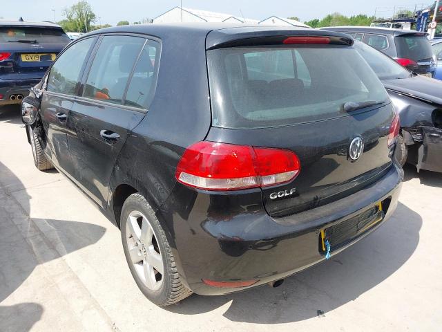 2011 VOLKSWAGEN GOLF MATCH
