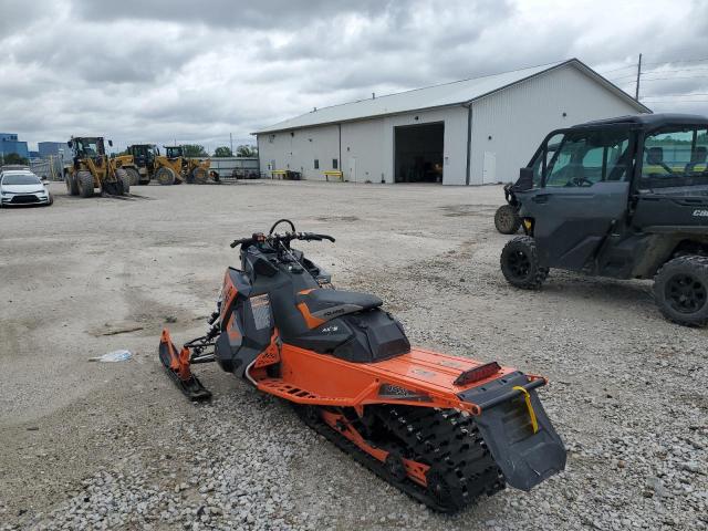2017 POLARIS SWITCHBACK  