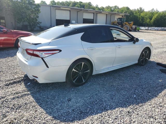 TOYOTA CAMRY 2020 White