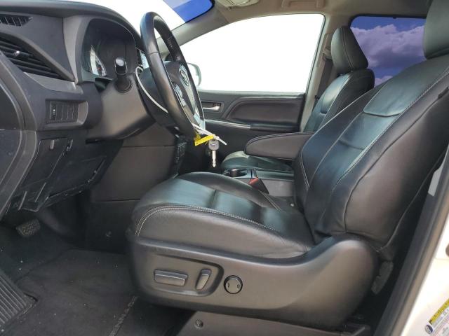  TOYOTA SIENNA 2020 Biały