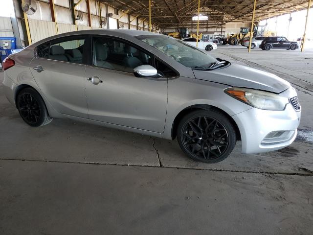 Sedans KIA FORTE 2015 Srebrny