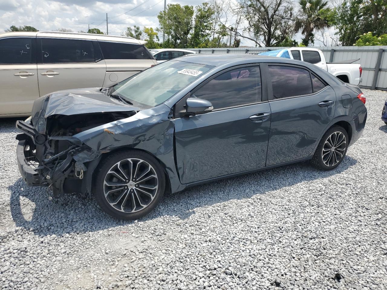 2015 Toyota Corolla L for Sale in Riverview, FL - Front End