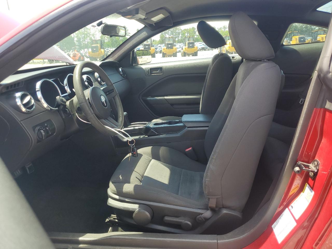 2006 Ford Mustang VIN: 1ZVFT80N565265291 Lot: 56913655