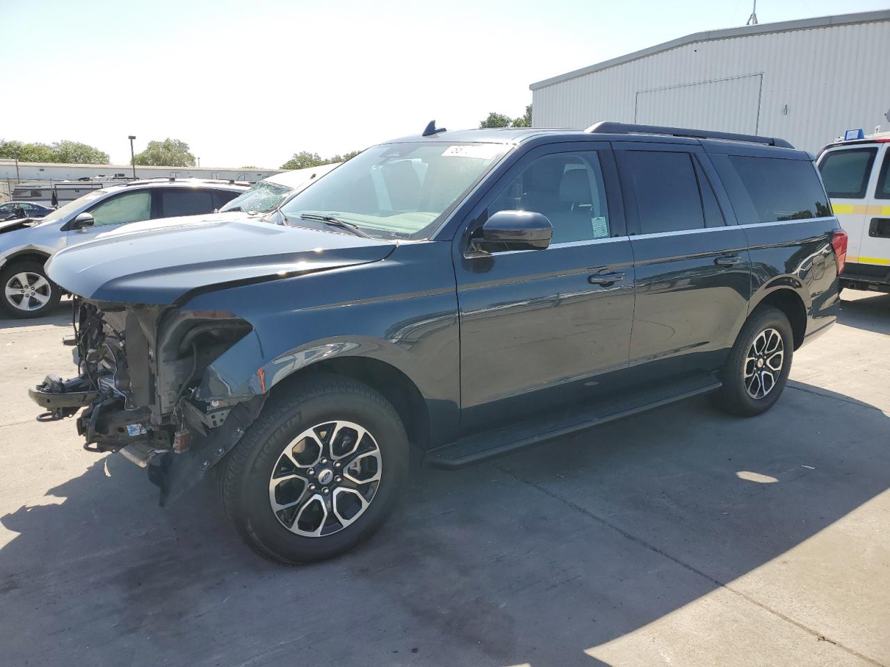 2023 Ford Expedition Max Xlt