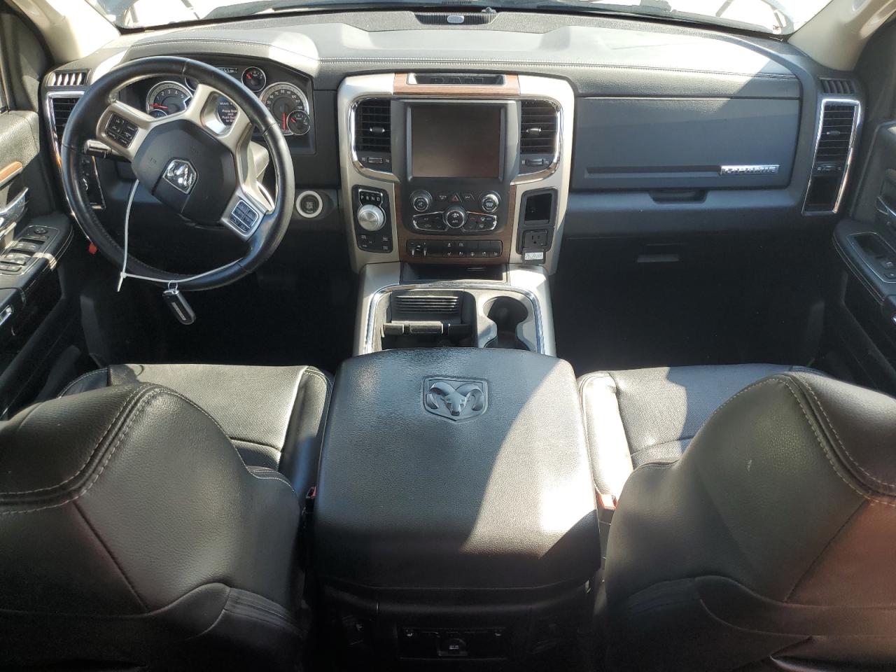 2016 Ram 1500 Laramie VIN: 1C6RR7NM2GS235796 Lot: 57116055