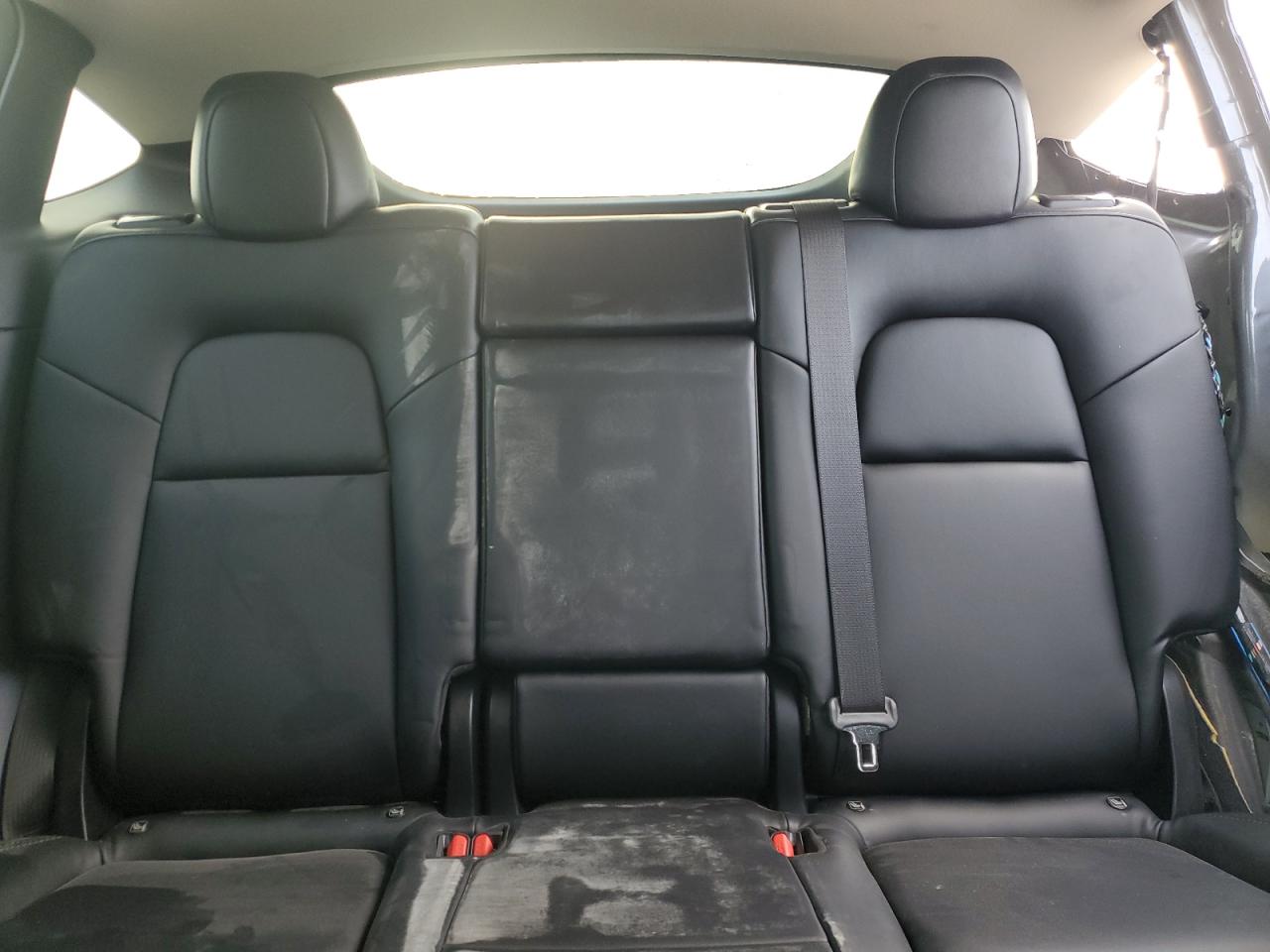 2021 Tesla Model Y VIN: 5YJYGDEE5MF286185 Lot: 54948895