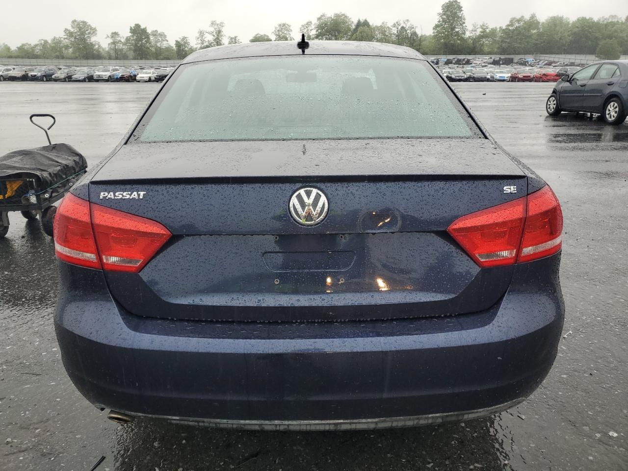 2013 Volkswagen Passat Se VIN: 1VWBP7A31DC002136 Lot: 56889325