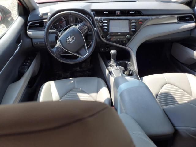  TOYOTA CAMRY 2020 Червоний