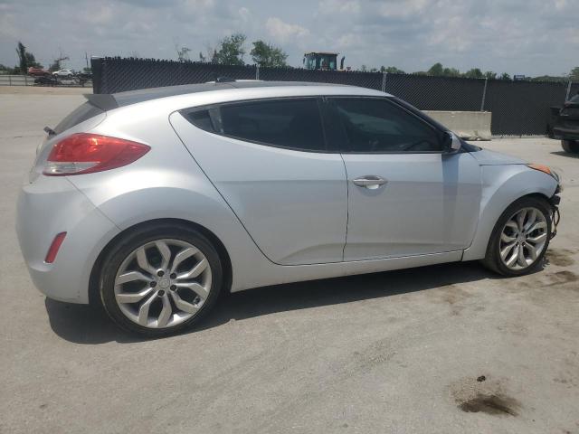  HYUNDAI VELOSTER 2013 Серебристый