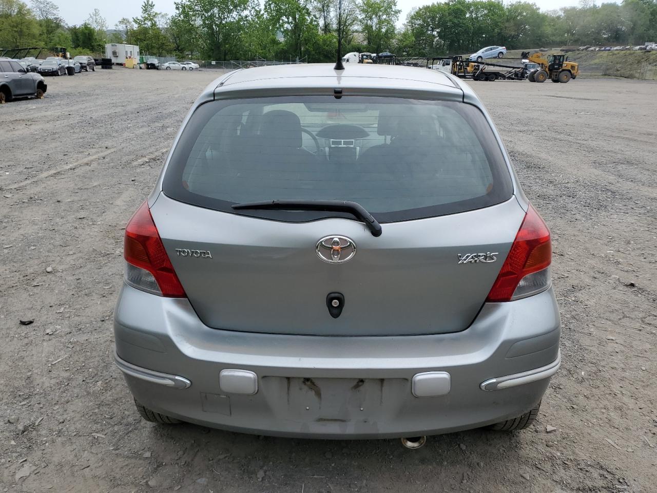 2009 Toyota Yaris VIN: JTDKT903795252939 Lot: 56872515