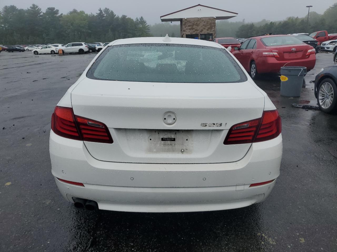 2013 BMW 528 I VIN: WBAXG5C5XDDY37042 Lot: 57118385