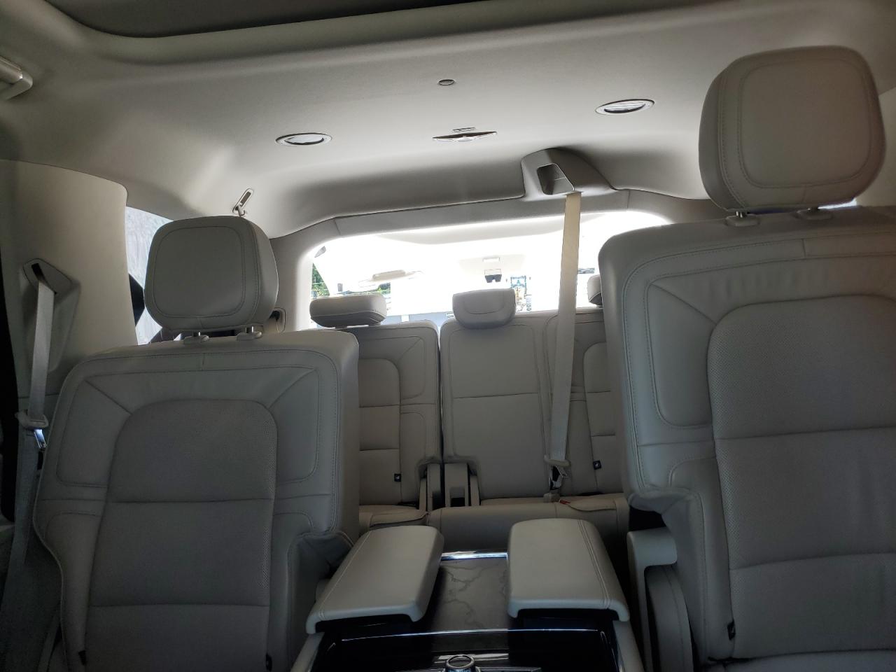 2019 Lincoln Navigator Reserve VIN: 5LMJJ2LT9KEL19544 Lot: 52240315