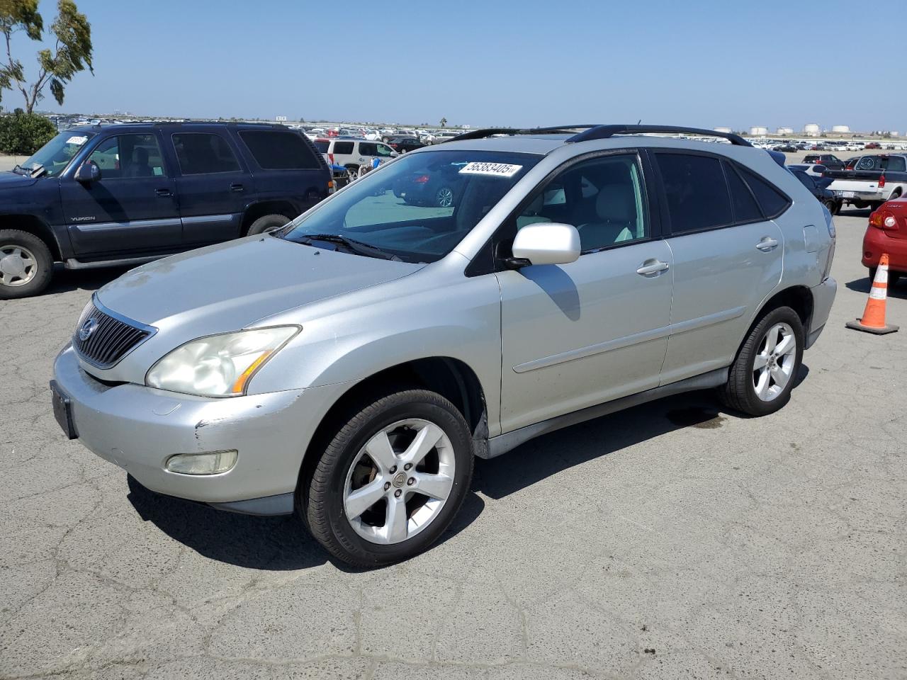 2006 Lexus Rx 330 for Sale in Martinez, CA - Minor Dent/Scratches