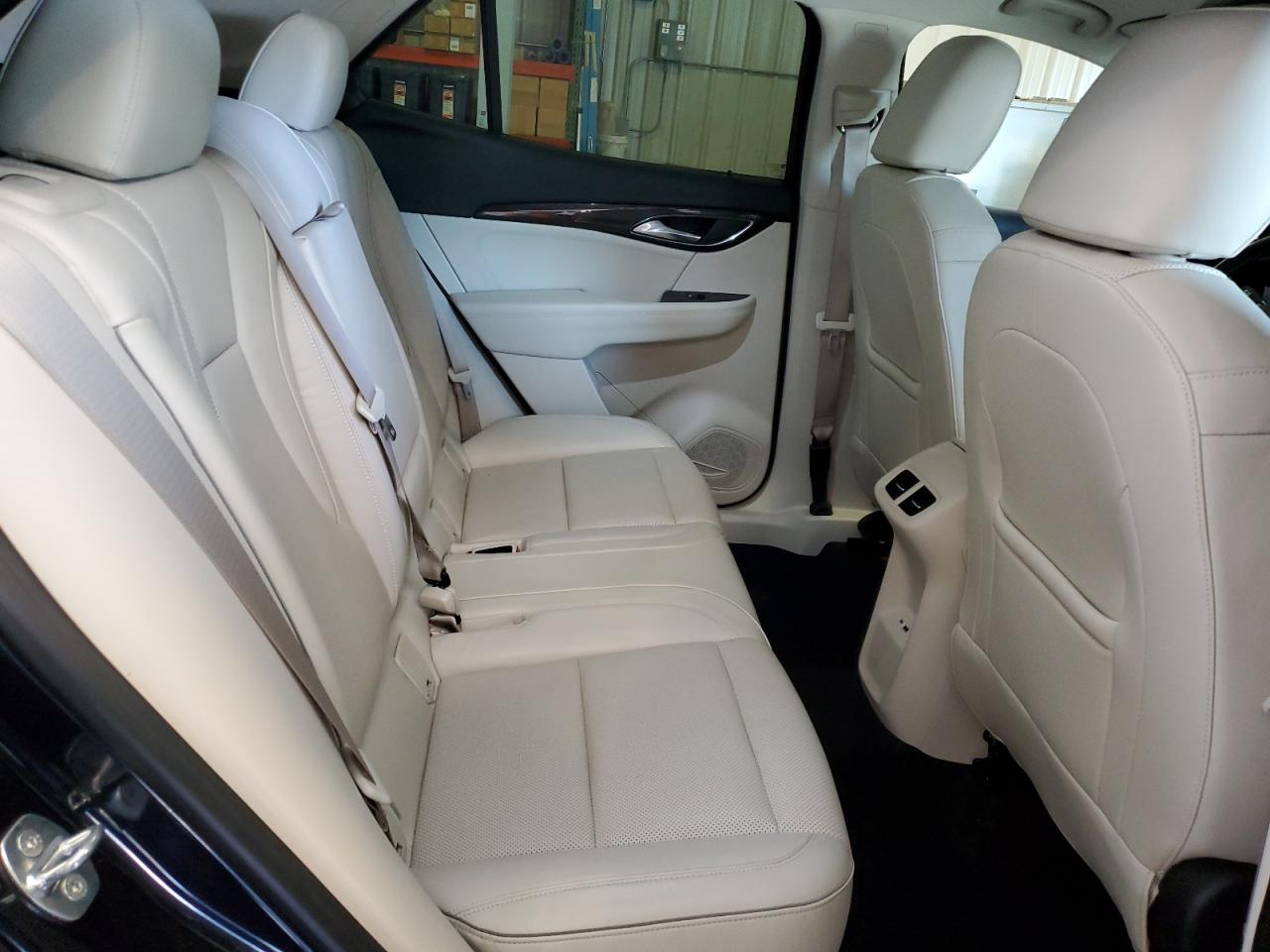2021 Buick Envision Essence VIN: LRBFZPR45MD077233 Lot: 56577965