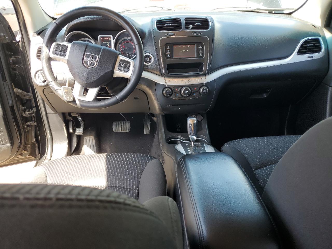 2018 Dodge Journey Se VIN: 3C4PDCAB0JT386329 Lot: 56749185